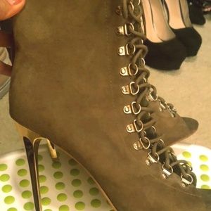 Army green Ankle Boots